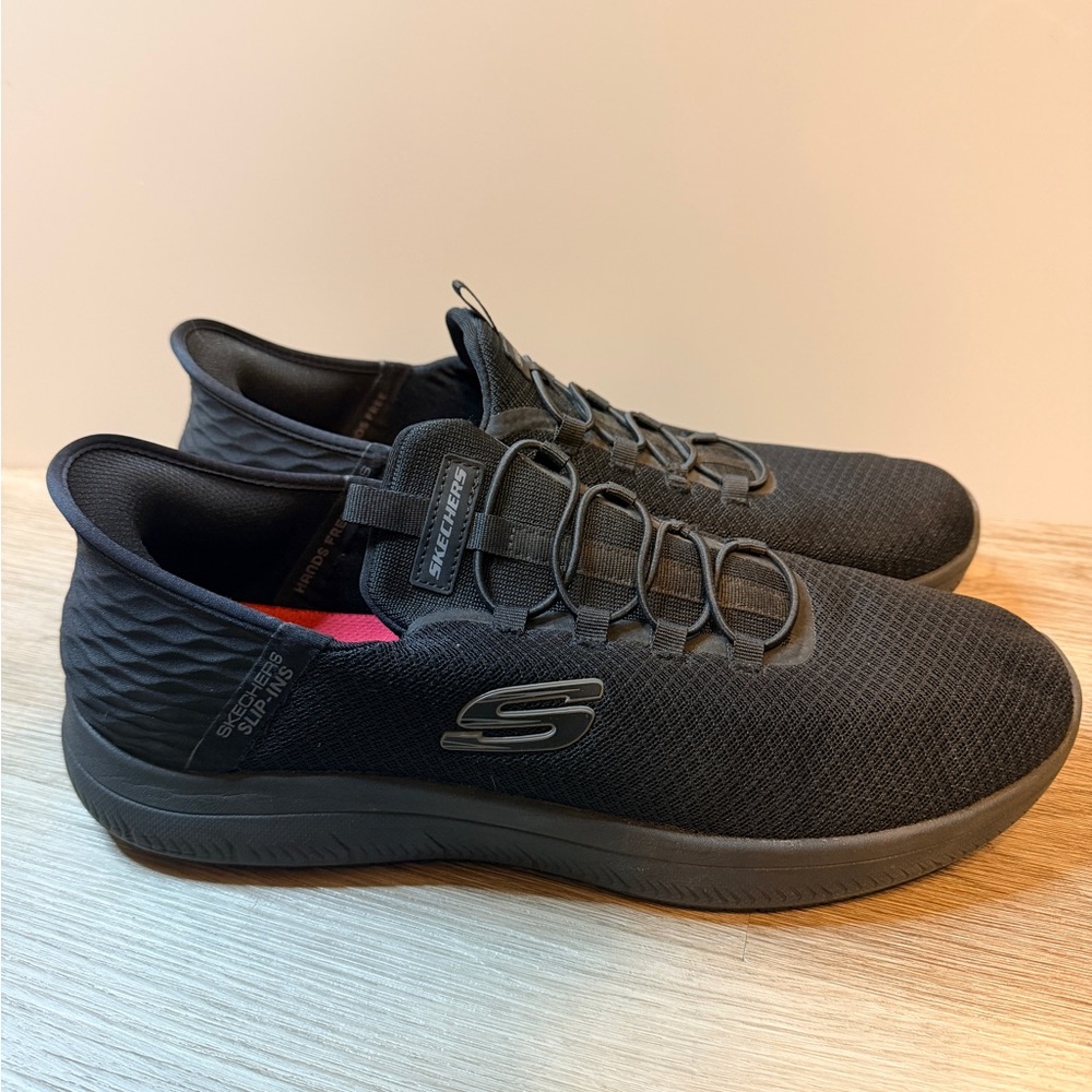 Skechers Slip-Ins Men’s size 13 Wide Fit